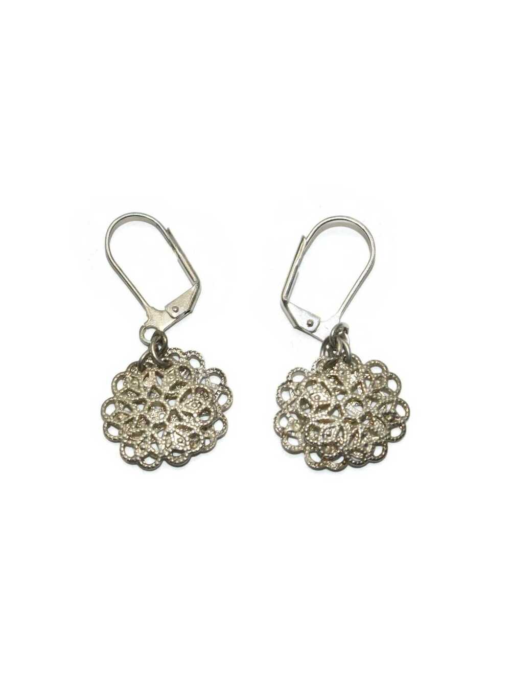 Vintage Silver Tone Snowflake Dangle Earrings with Latch Backs for Pierced Ears.